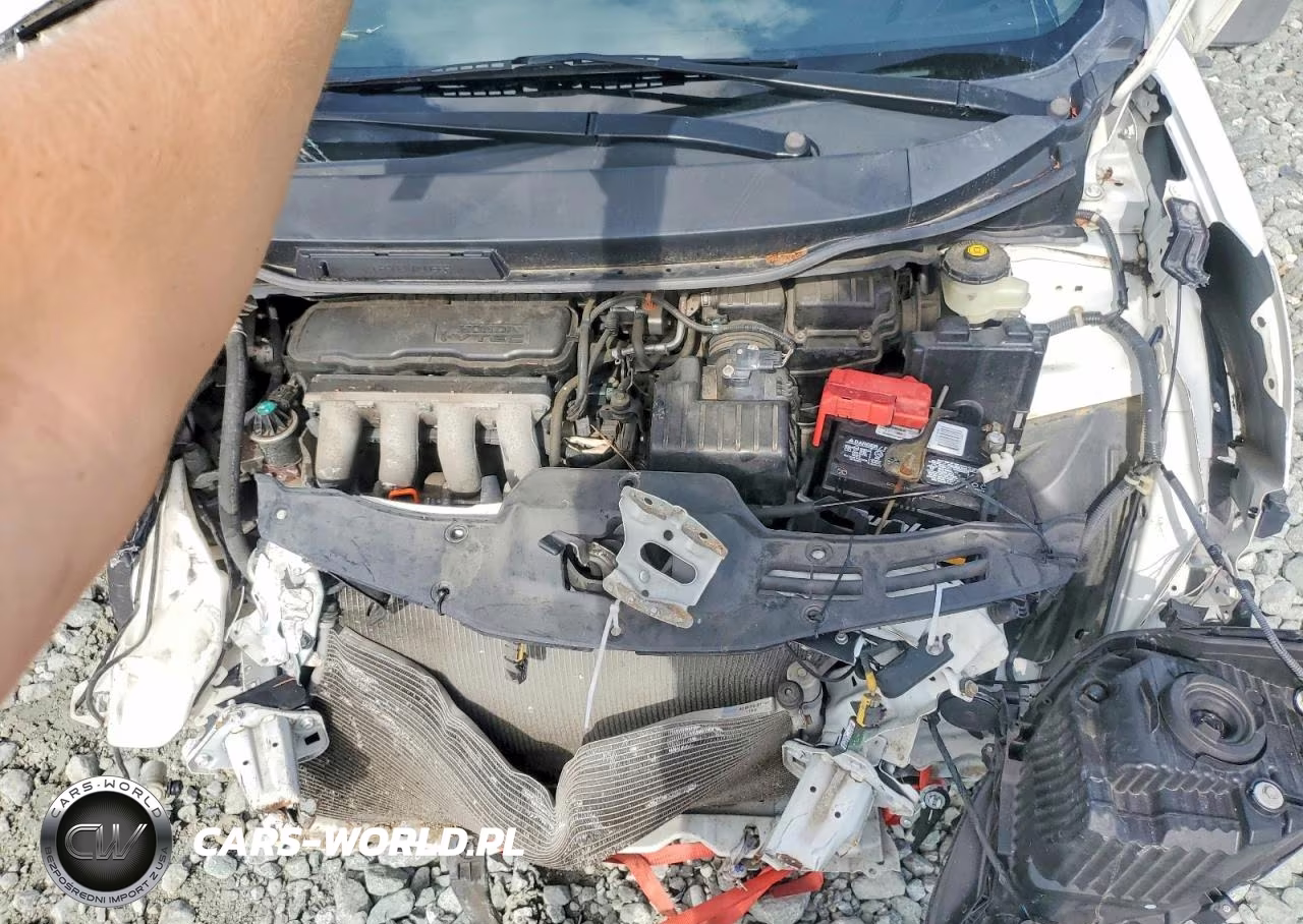2013 Honda Fit VIN:JHMGE8H36DC061613 - 11