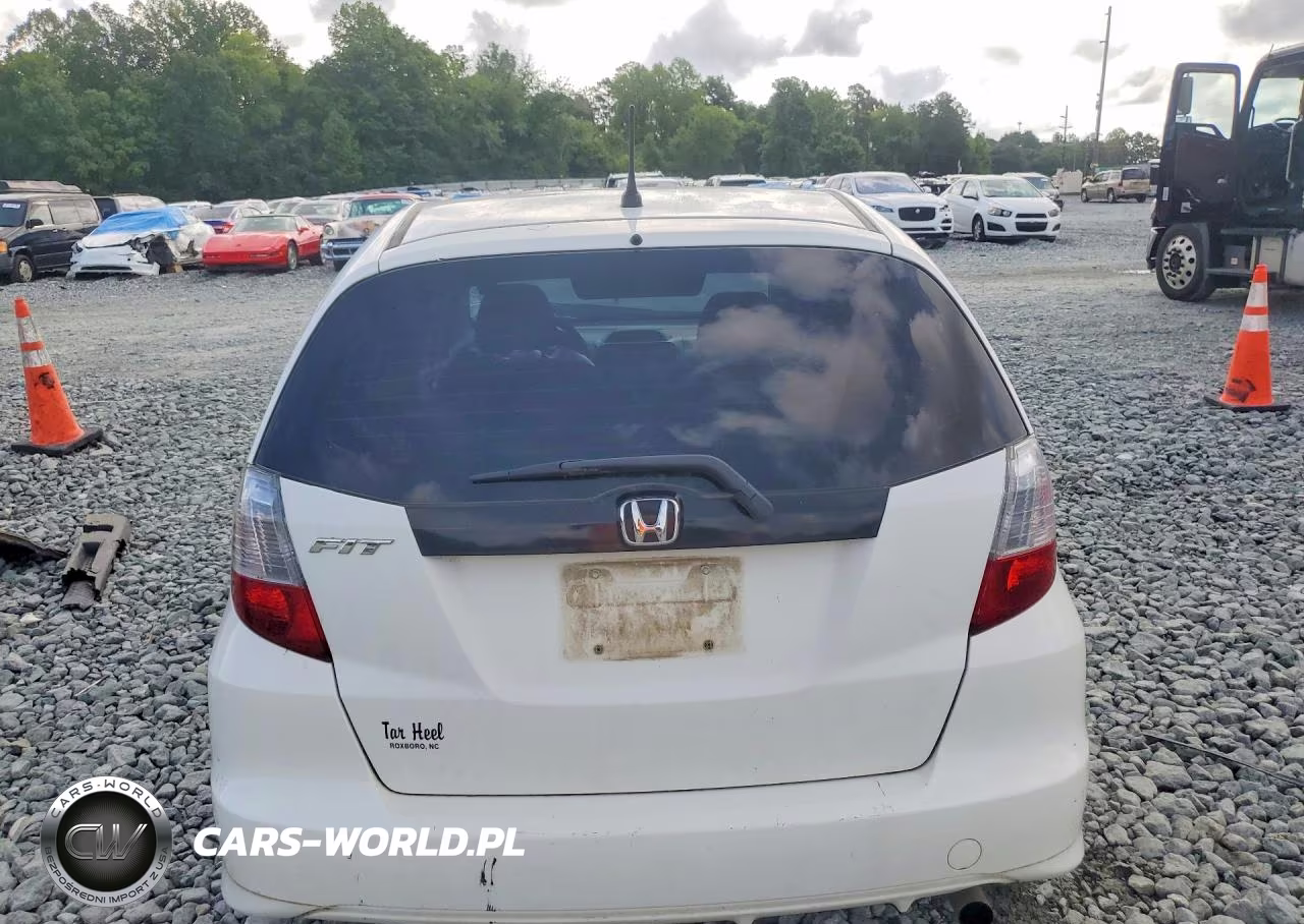 2013 Honda Fit VIN:JHMGE8H36DC061613 - 6