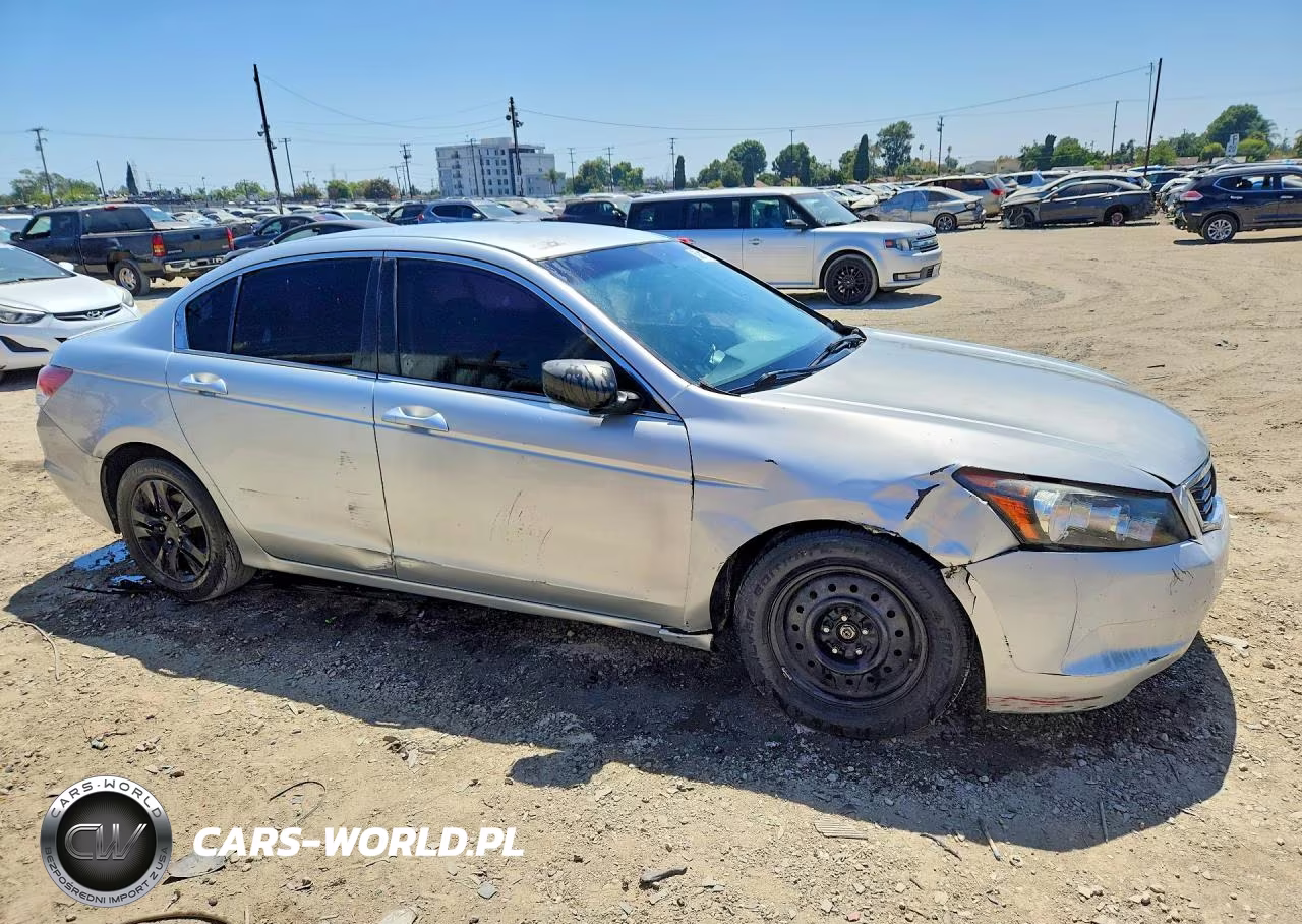 2008 Honda Accord Lxp VIN:JHMCP26468C013987 - 4
