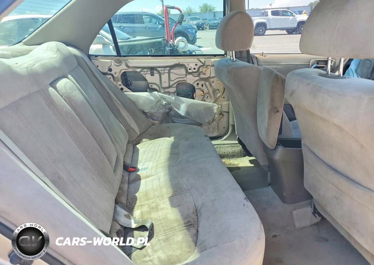 2000 Honda Accord VIN:JHMCG5640YC000301 - 10