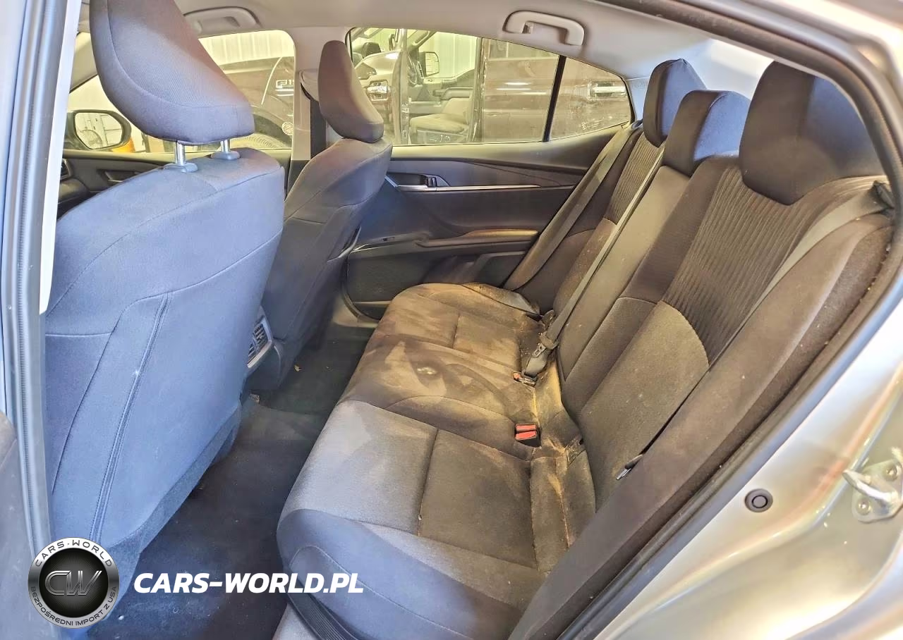 2025 Toyota Camry Xse VIN:4T1DAACK8SU594474 - 10