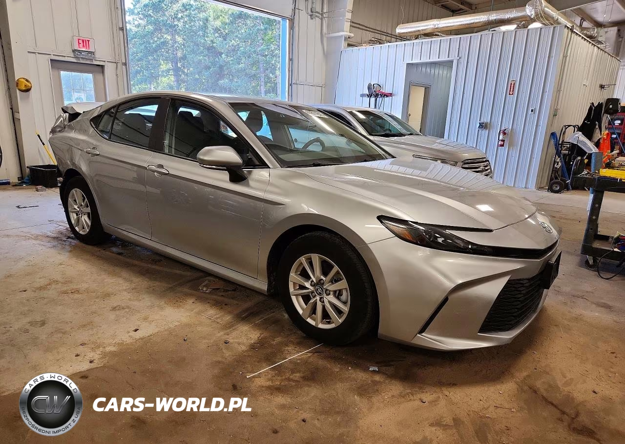 2025 Toyota Camry Xse VIN:4T1DAACK8SU594474 - 4