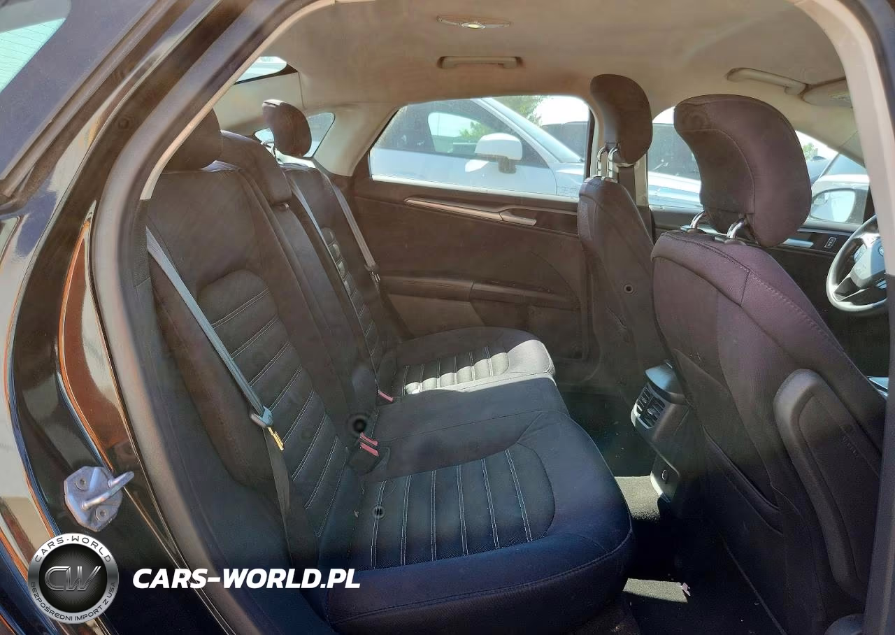 2014 Ford Fusion Se VIN:1FA6P0H77E5360132 - 10