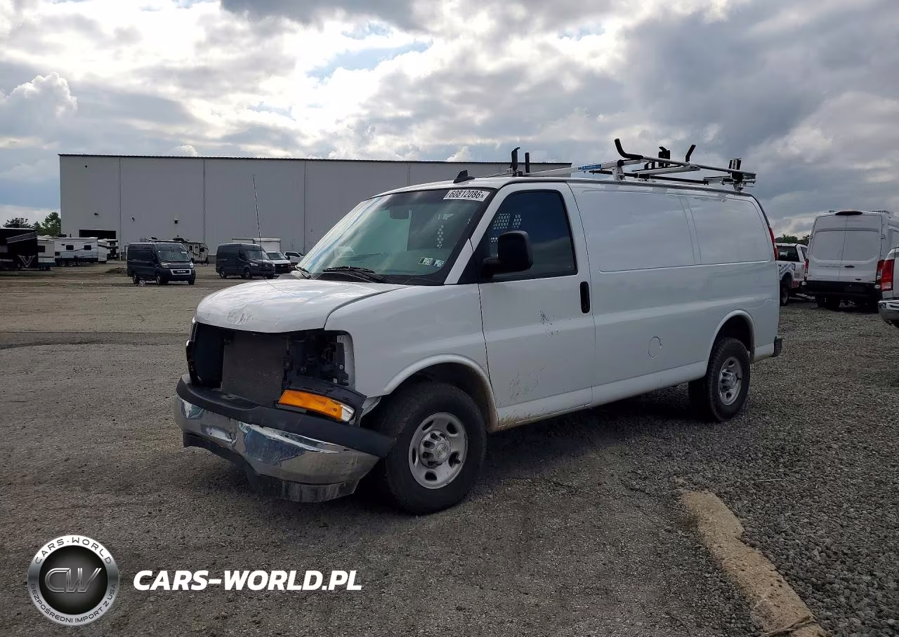 2023 Chevrolet Express – zdjęcie 1 z 14