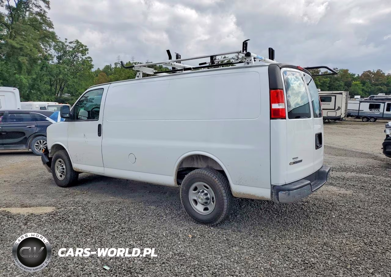 2023 Chevrolet Express VIN:1GCWGAFP1P1212636 - 2