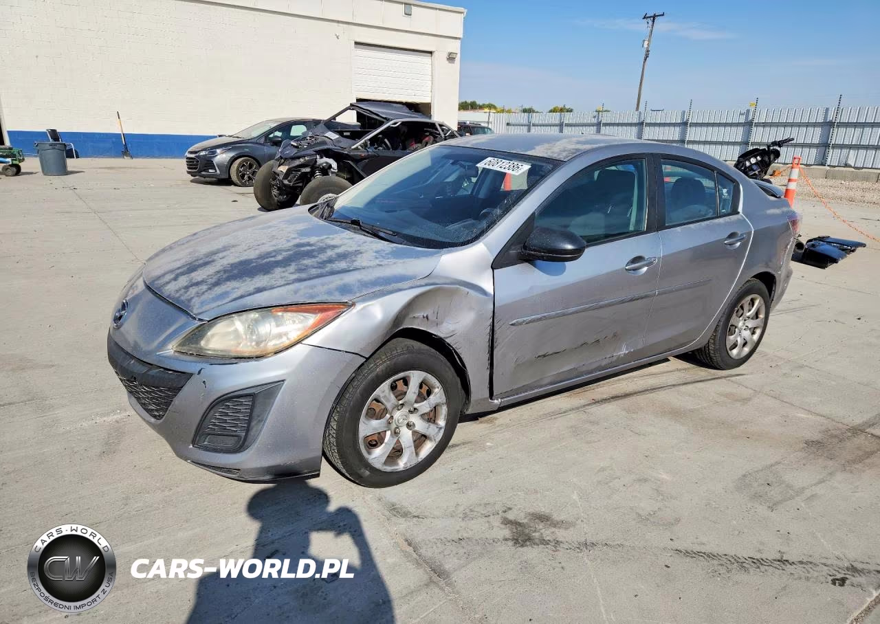 2011 Mazda 3 I