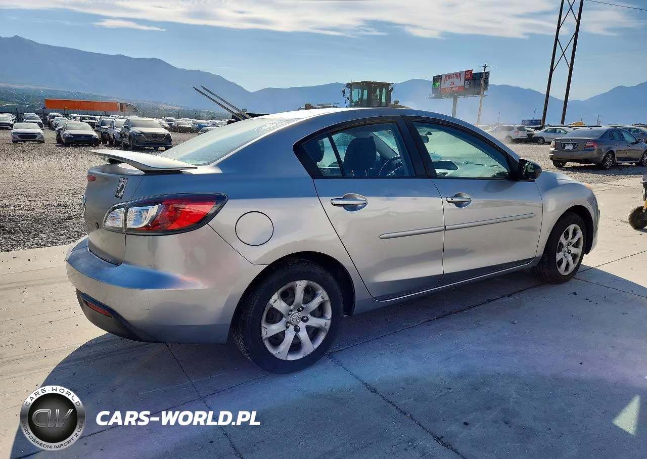 2011 Mazda 3 I VIN:JM1BL1UF6B1470681 - 3