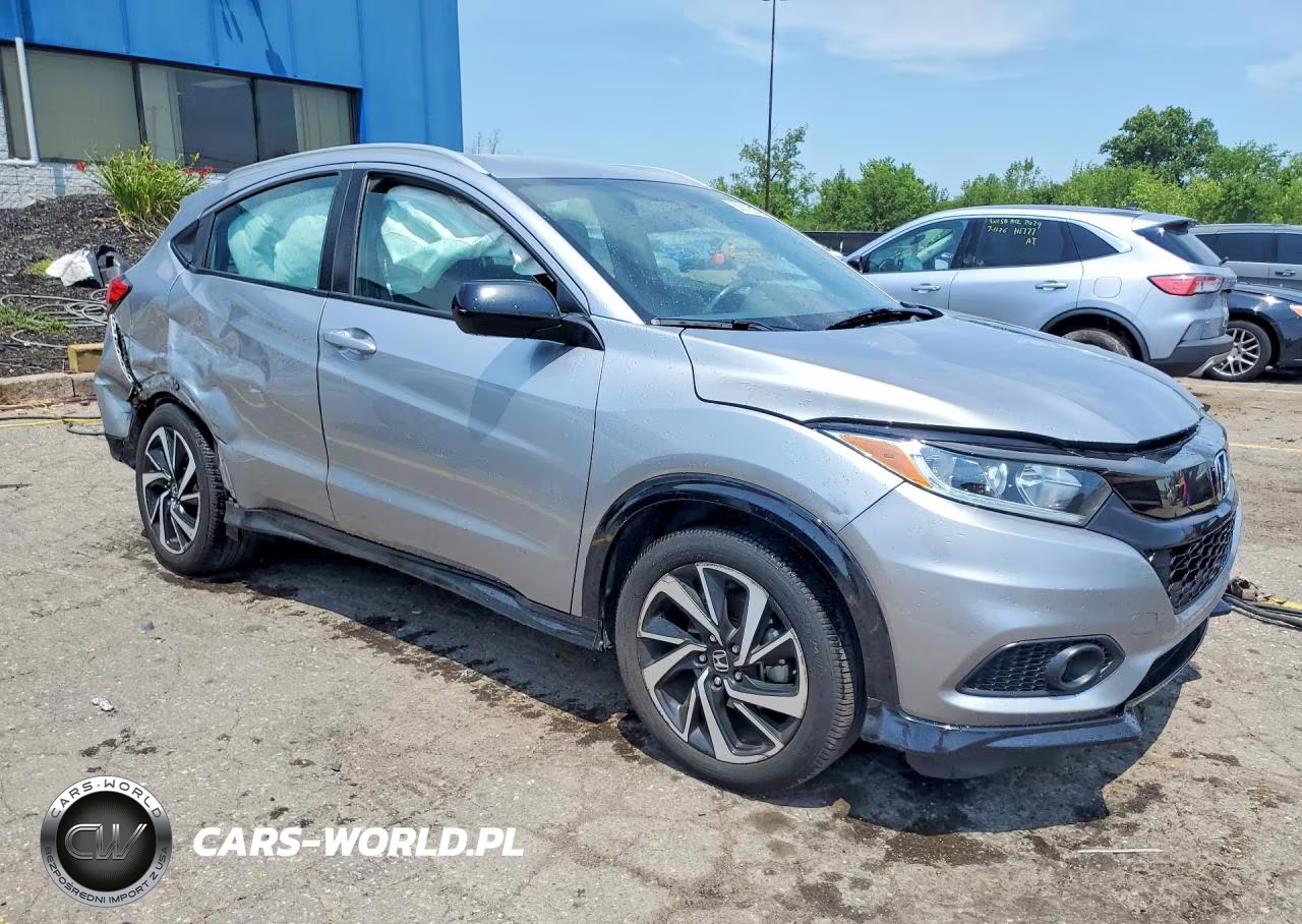 2019 Honda Hr-V Sport VIN:3CZRU6H1XKG729935 - 4