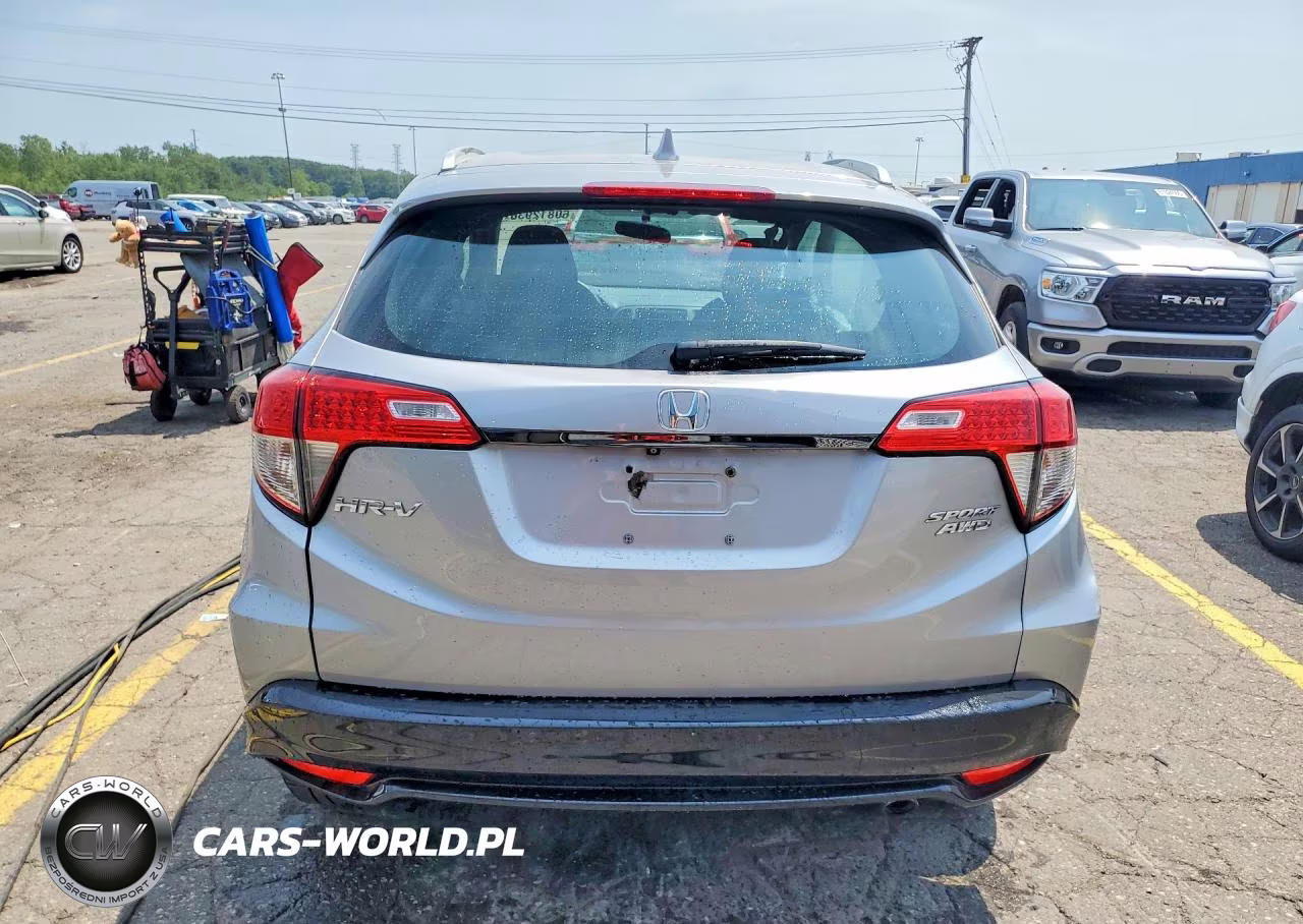 2019 Honda Hr-V Sport VIN:3CZRU6H1XKG729935 - 6