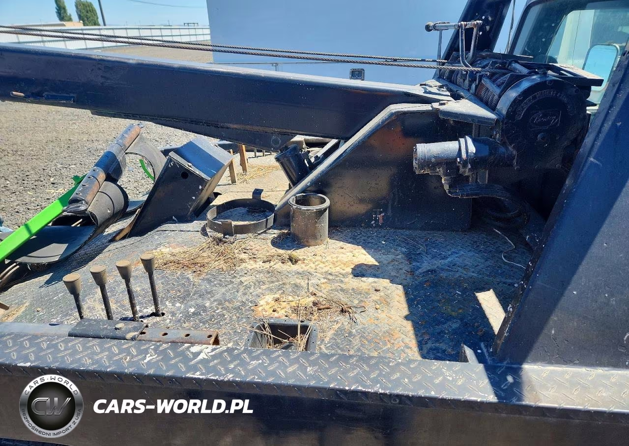 1993 Ford F-350 Pickup VIN:2FDKF37M0PCA14996 - 10