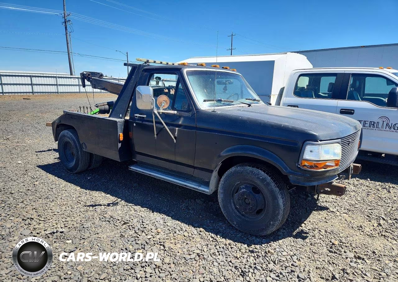 1993 Ford F-350 Pickup VIN:2FDKF37M0PCA14996 - 4