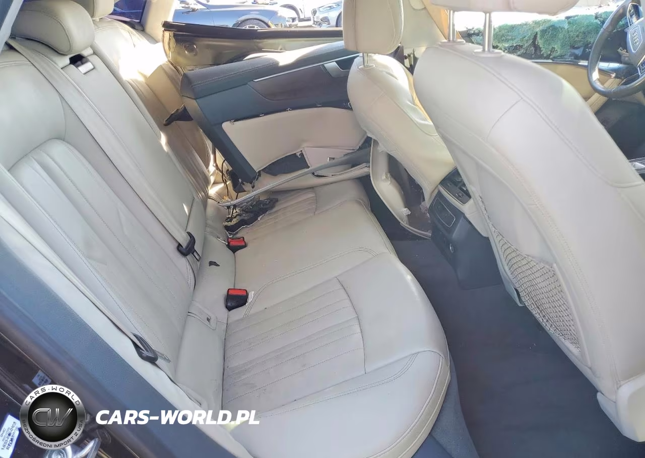 2019 Audi A7 Premium Plus S-Line VIN:WAUU2AF2XKN032953 - 10