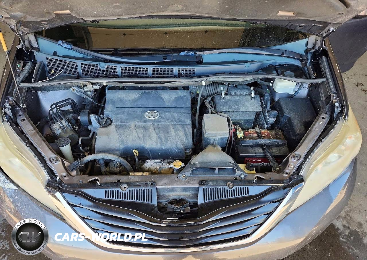 2014 Toyota Sienna Le VIN:5TDKK3DC8ES485579 - 12