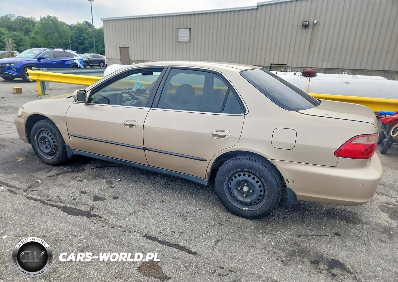 2000 Honda Accord Lx VIN:1HGCG6654YA065844 - 2