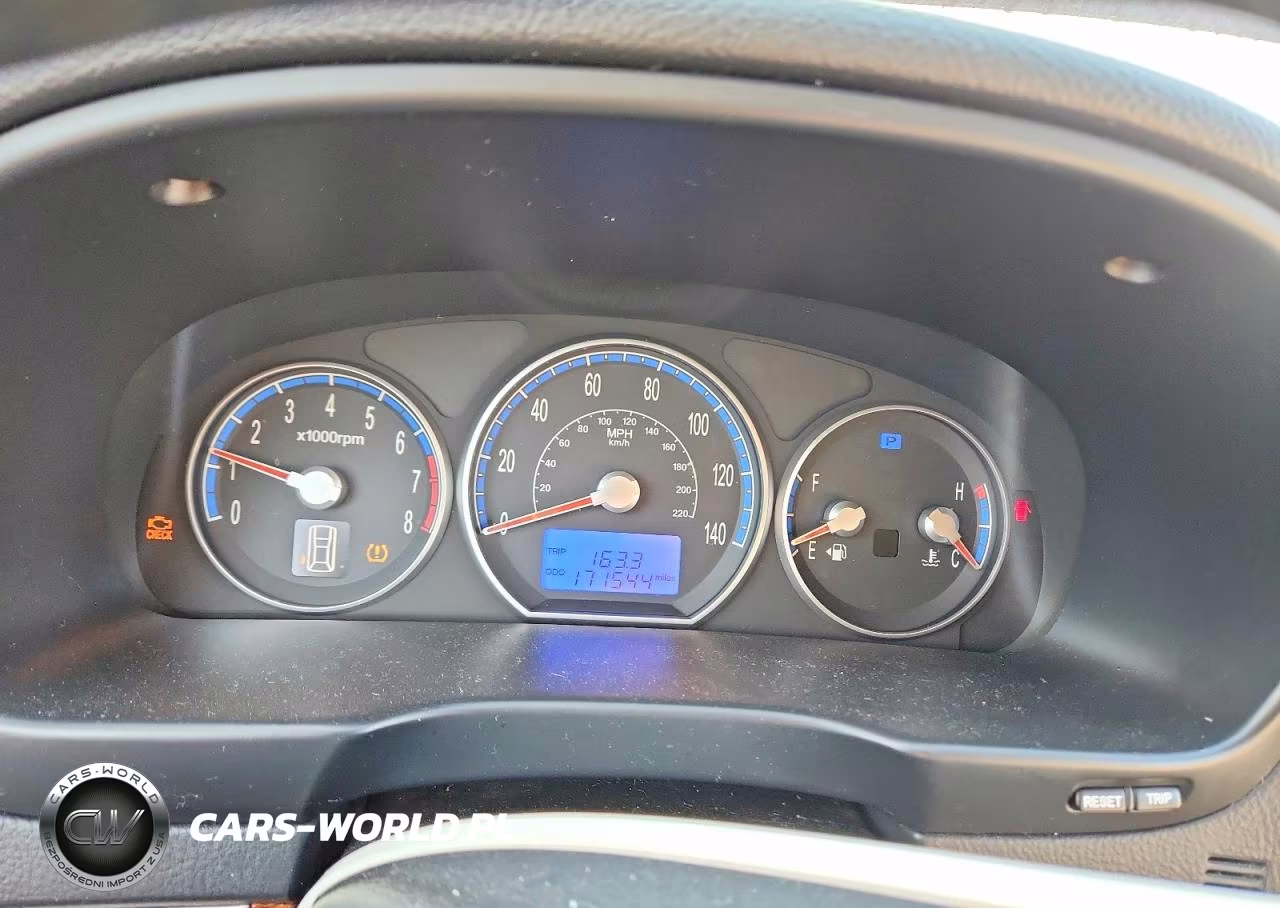 2008 Hyundai Santa Fe VIN:5NMSG13D08H173215 - 9