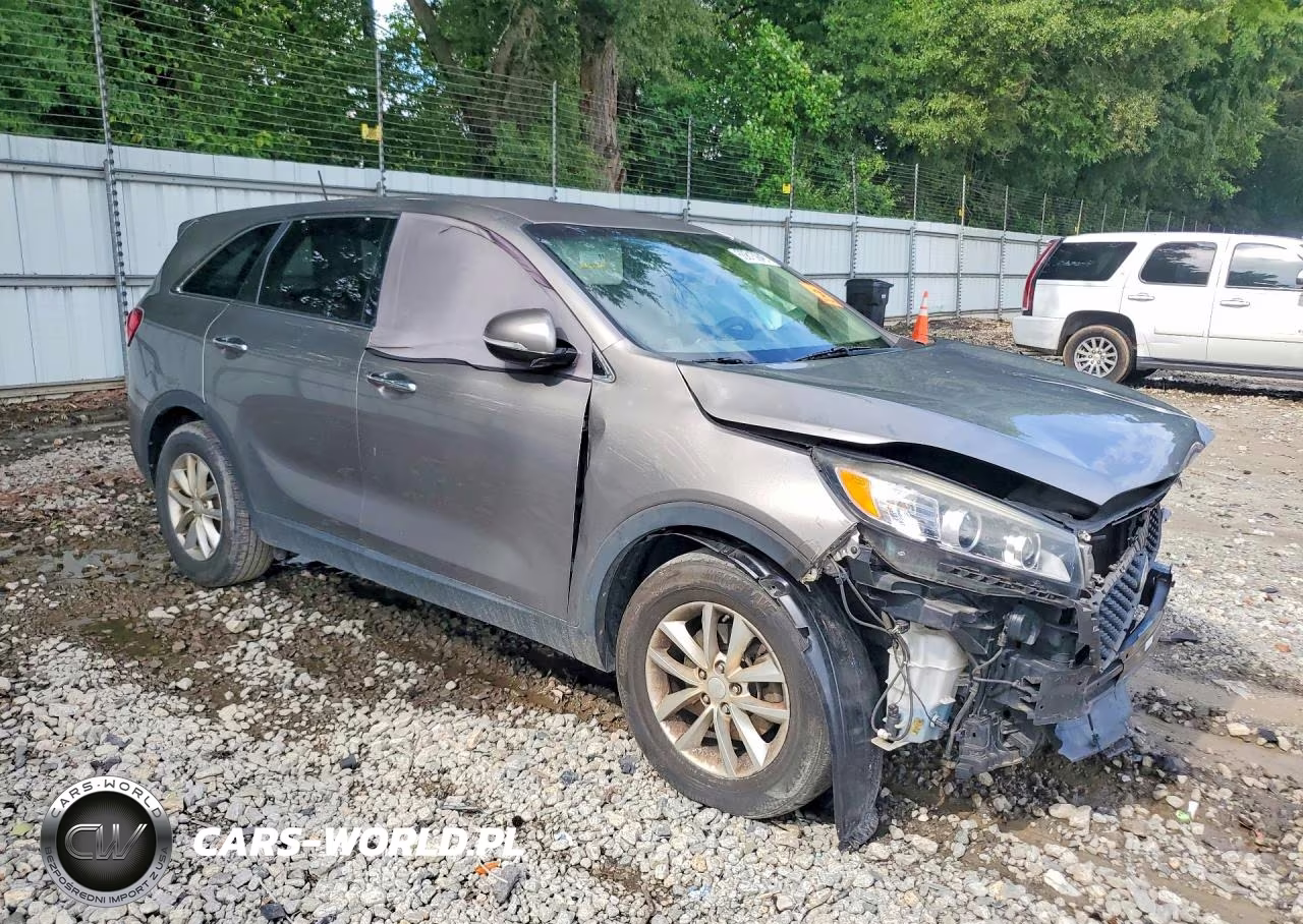 2016 Kia Sorento L VIN:5XYPG4A37GG166207 - 4