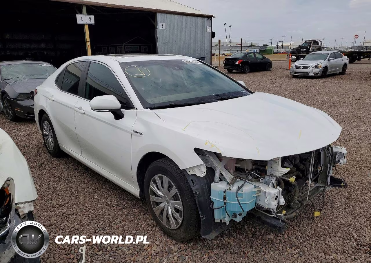 2020 Toyota Camry Le VIN:4T1E31AK7LU525388 - 4