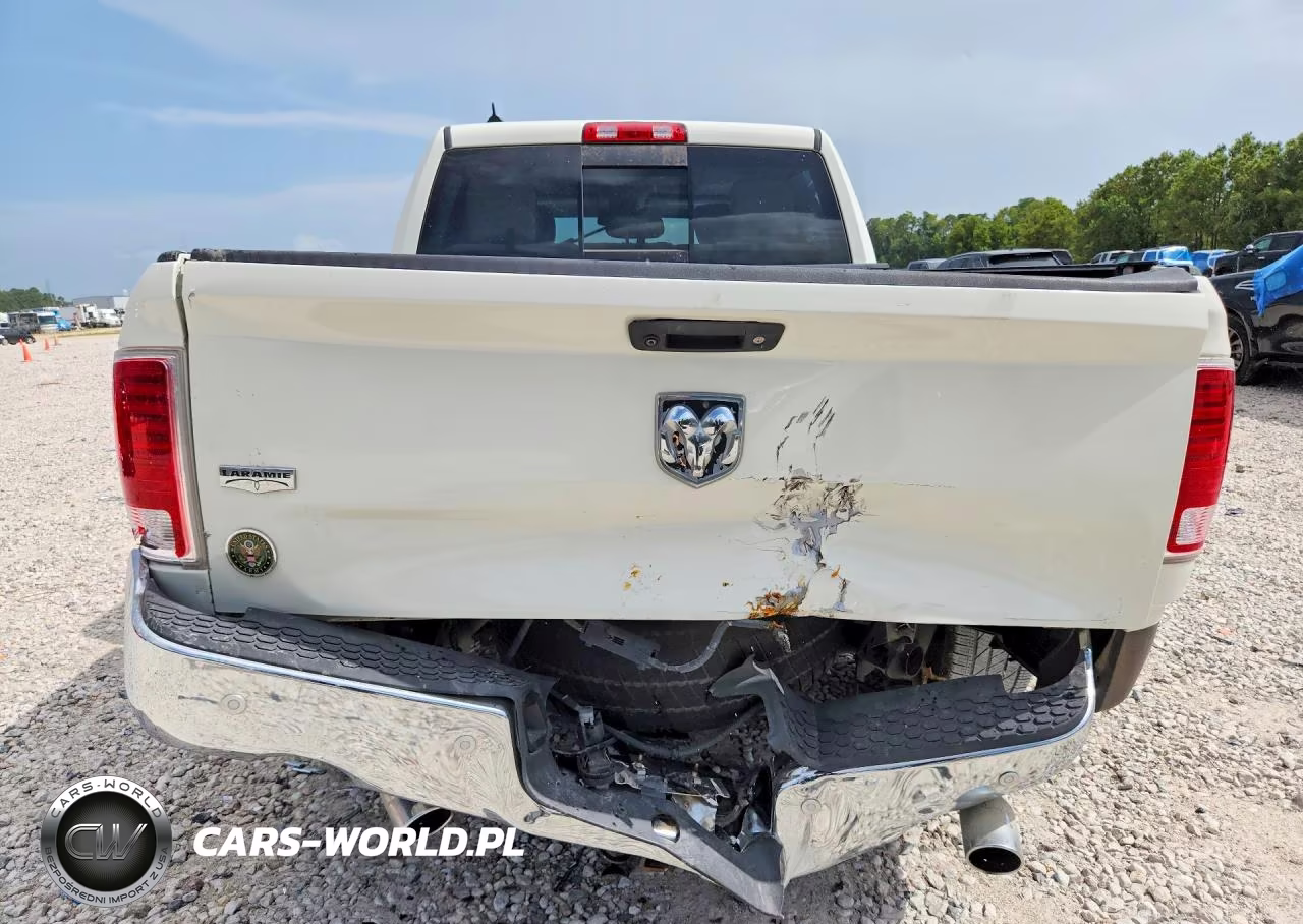 2018 Ram 1500 Laramie VIN:1C6RR6NTXJS100509 - 6