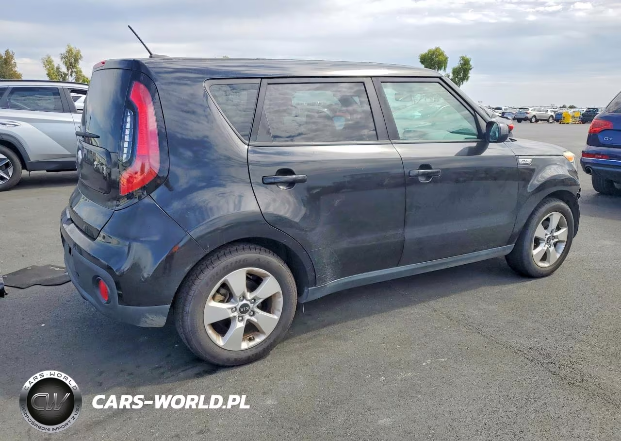 2018 Kia Soul Base VIN:KNDJN2A26J7560003 - 3