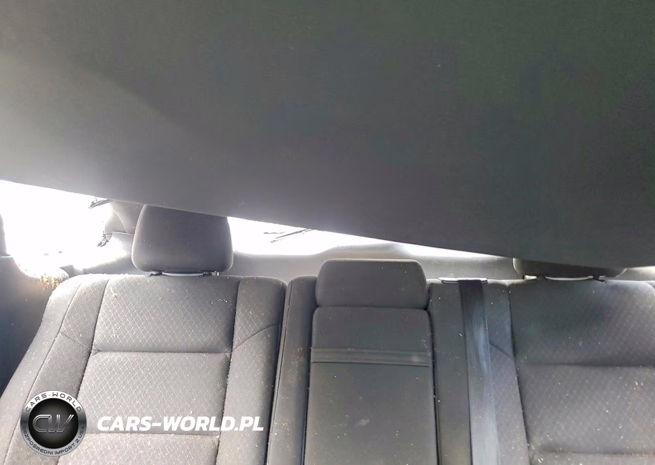 2018 Jeep Grand Cherokee Laredo VIN:1C4RJEAG3JC447127 - 10