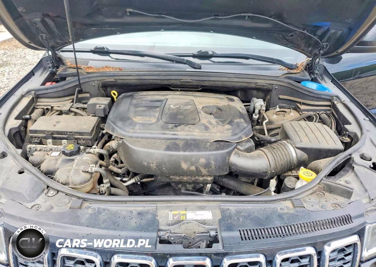 2018 Jeep Grand Cherokee Laredo VIN:1C4RJEAG3JC447127 - 12