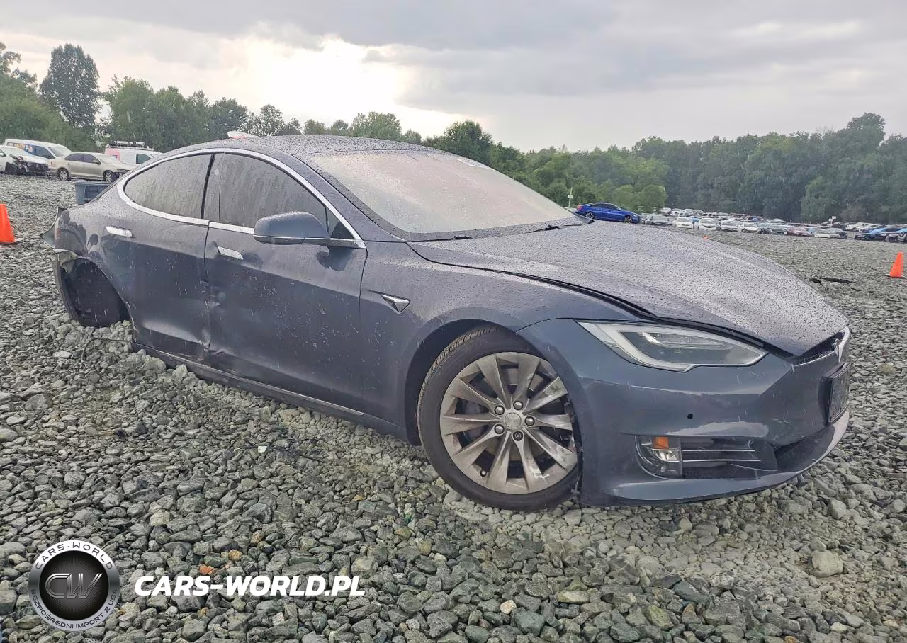 2018 Tesla Model S VIN:5YJSA1E22JF283977 - 4