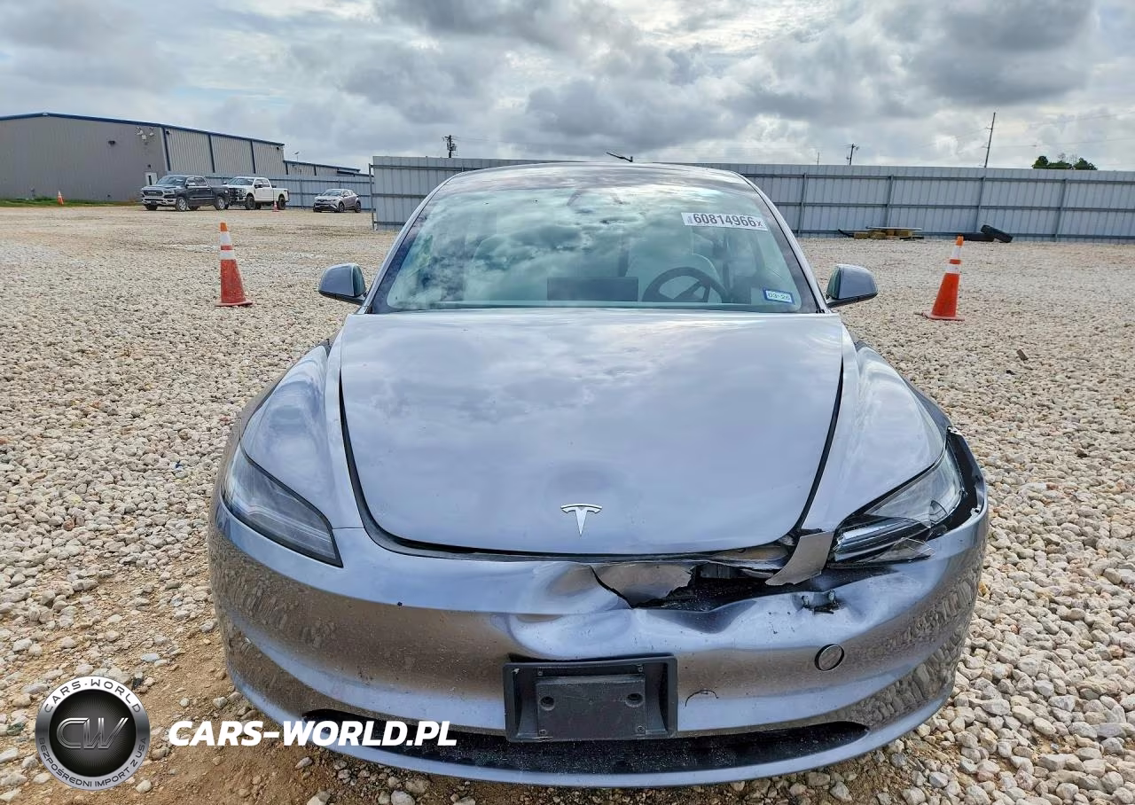2025 Tesla Model 3 VIN:5YJ3E1EA5SF969142 - 5