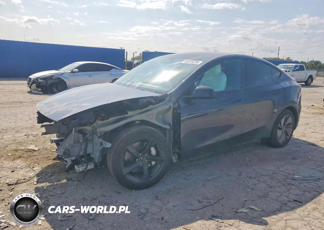 2026 Tesla Model Y – zdjęcie 1 z 14