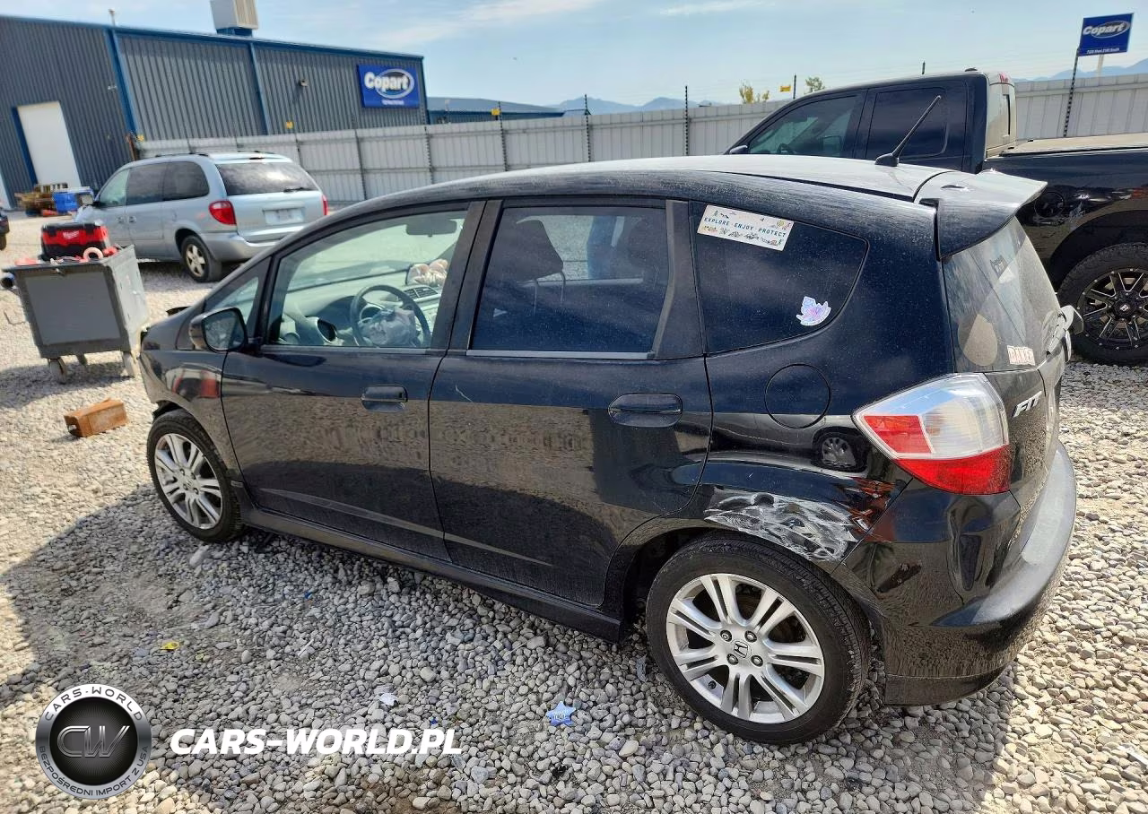 2010 Honda Fit Sport VIN:JHMGE8H41AC023405 - 2