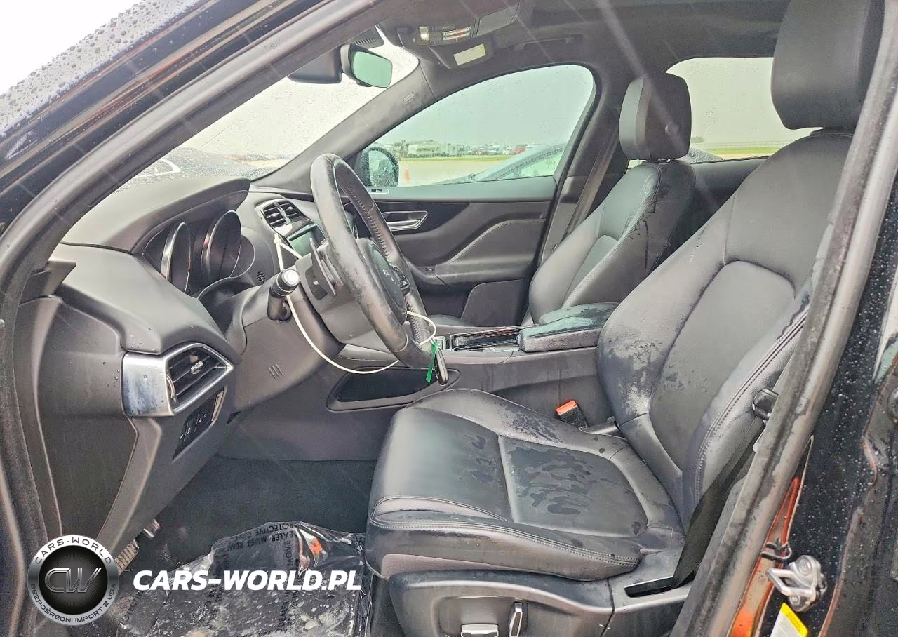 2019 Jaguar F-Pace Premium VIN:SADCJ2FX2KA362875 - 7