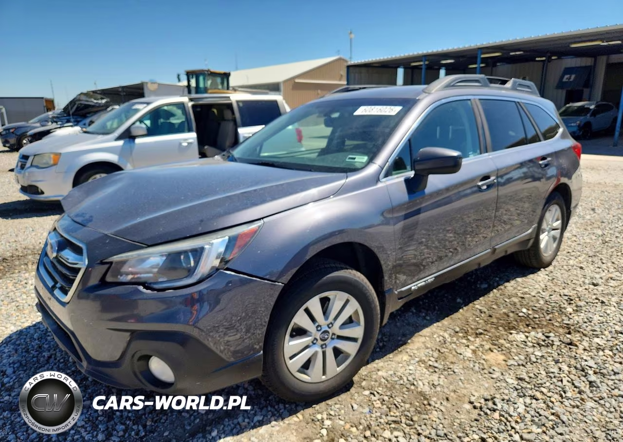 2019 Subaru Outback 2.5I Premium VIN:4S4BSAFC3K3388638 - 1