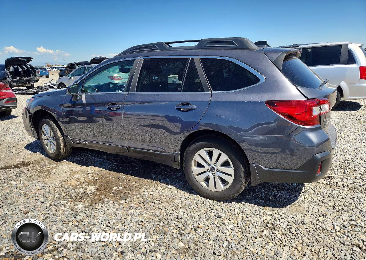 2019 Subaru Outback 2.5I Premium VIN:4S4BSAFC3K3388638 - 2