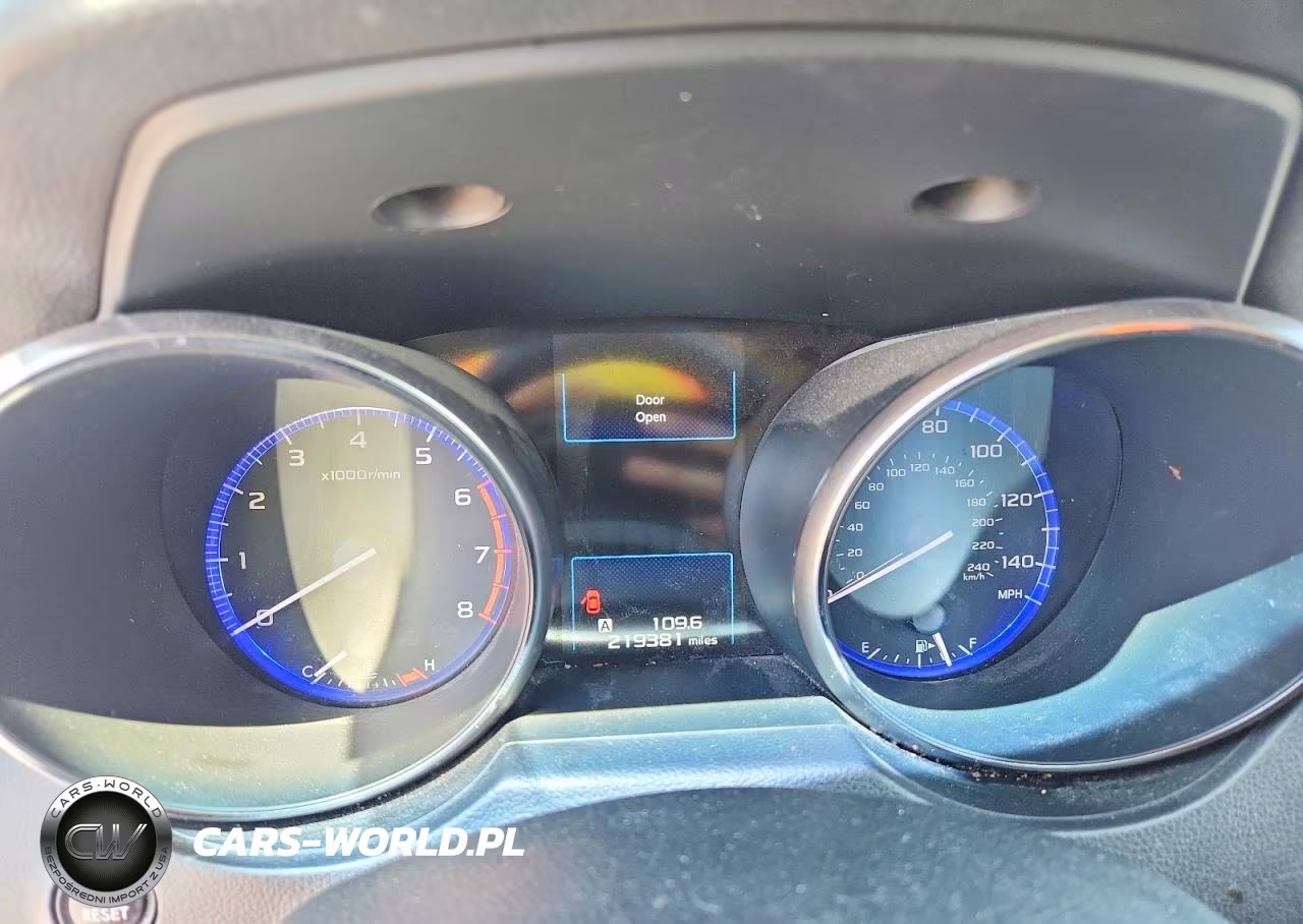 2019 Subaru Outback 2.5I Premium VIN:4S4BSAFC3K3388638 - 9