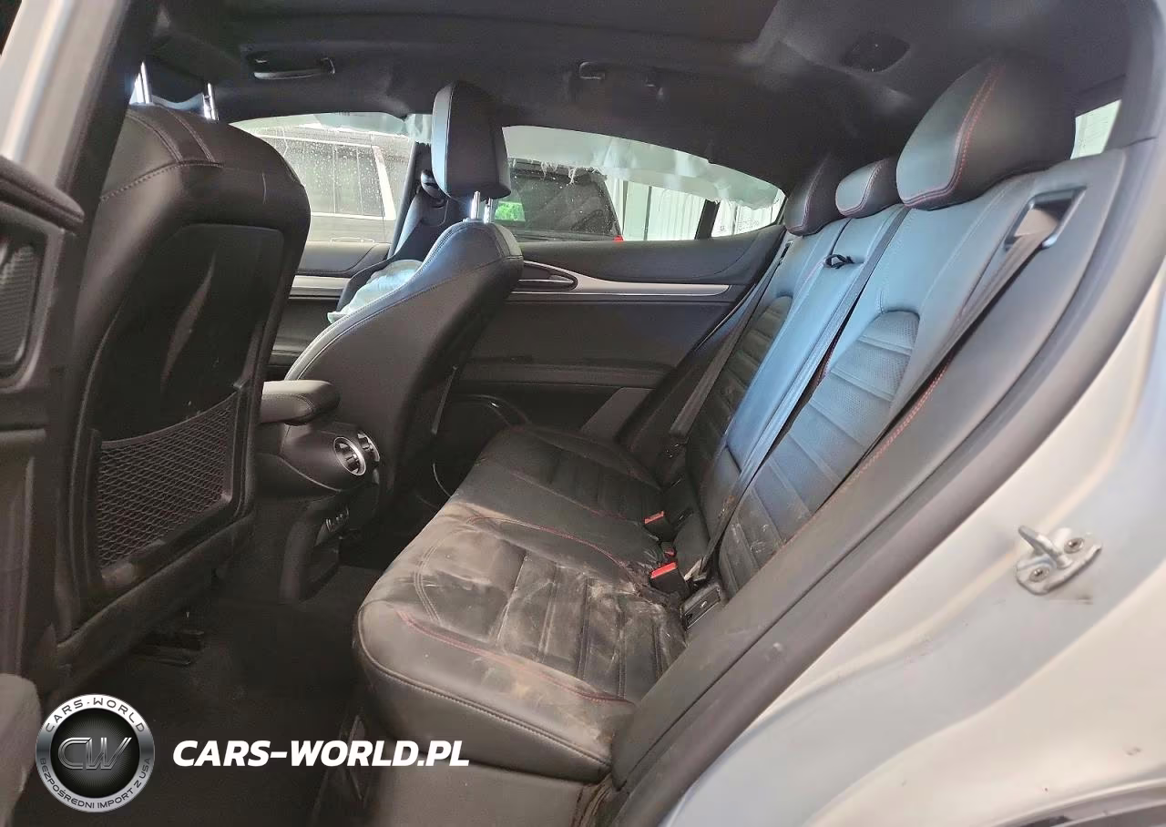 2024 Alfa Romeo Stelvio Ti VIN:ZASPAKBN4R7D73862 - 11