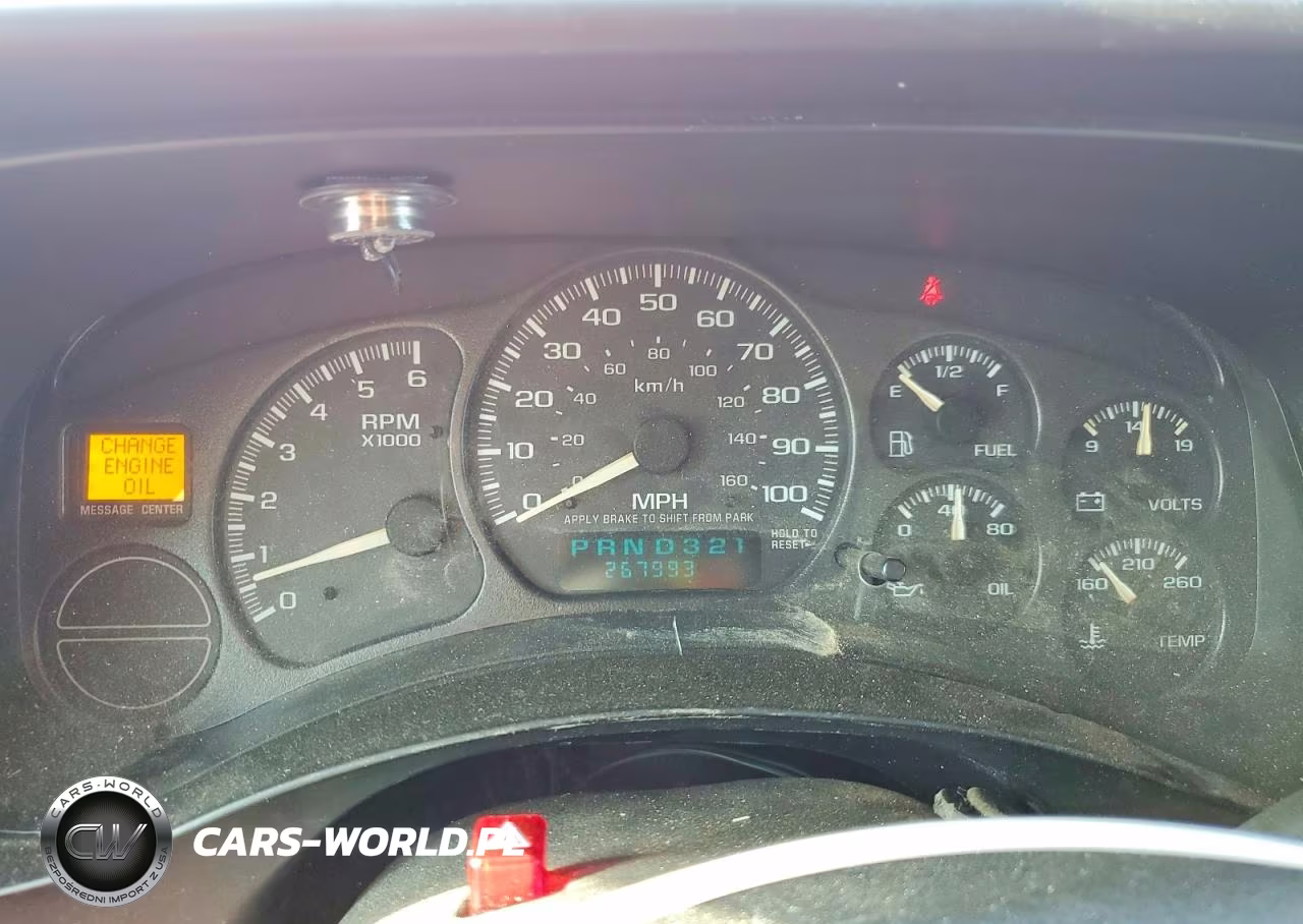 2001 Chevrolet Silverado C1500 VIN:2GCEC19T411180136 - 9