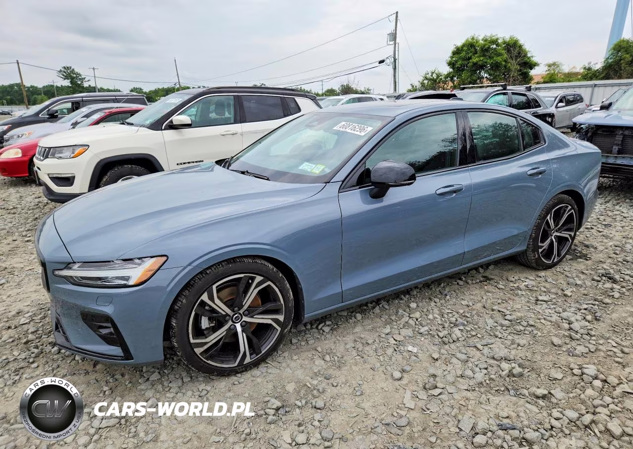 2024 Volvo S60 Core – zdjęcie 1 z 12