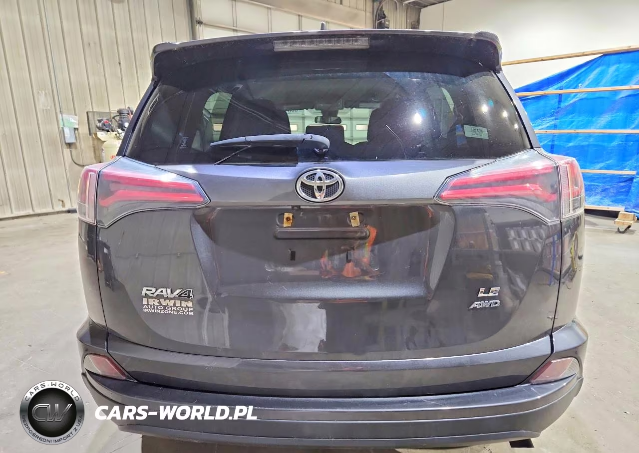 2018 Toyota Rav4 Le VIN:JTMBFREV2JJ215035 - 6