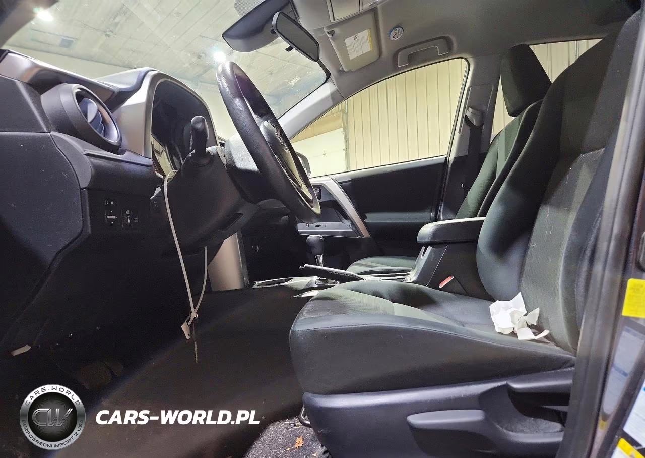 2018 Toyota Rav4 Le VIN:JTMBFREV2JJ215035 - 7