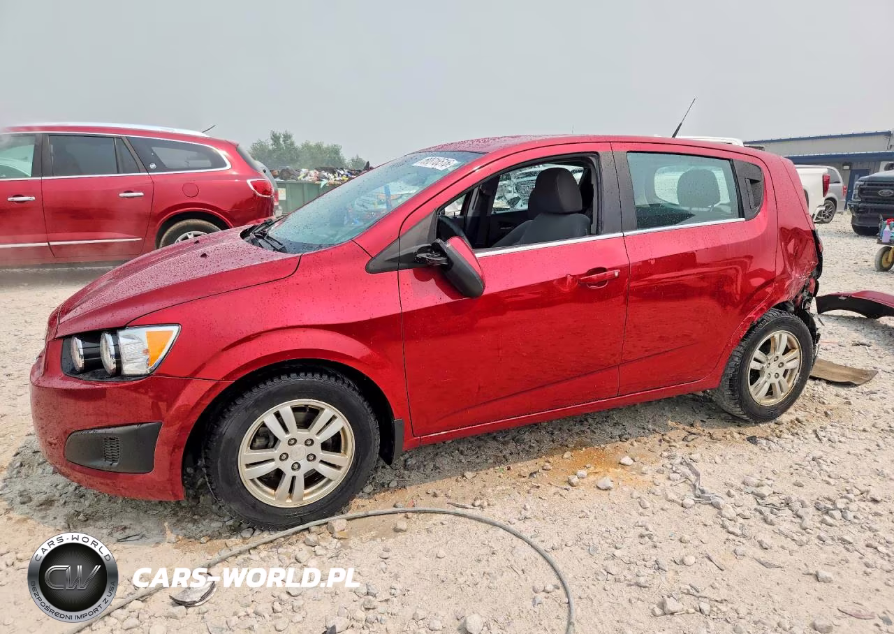 2013 Chevrolet Sonic Lt – zdjęcie 1 z 13