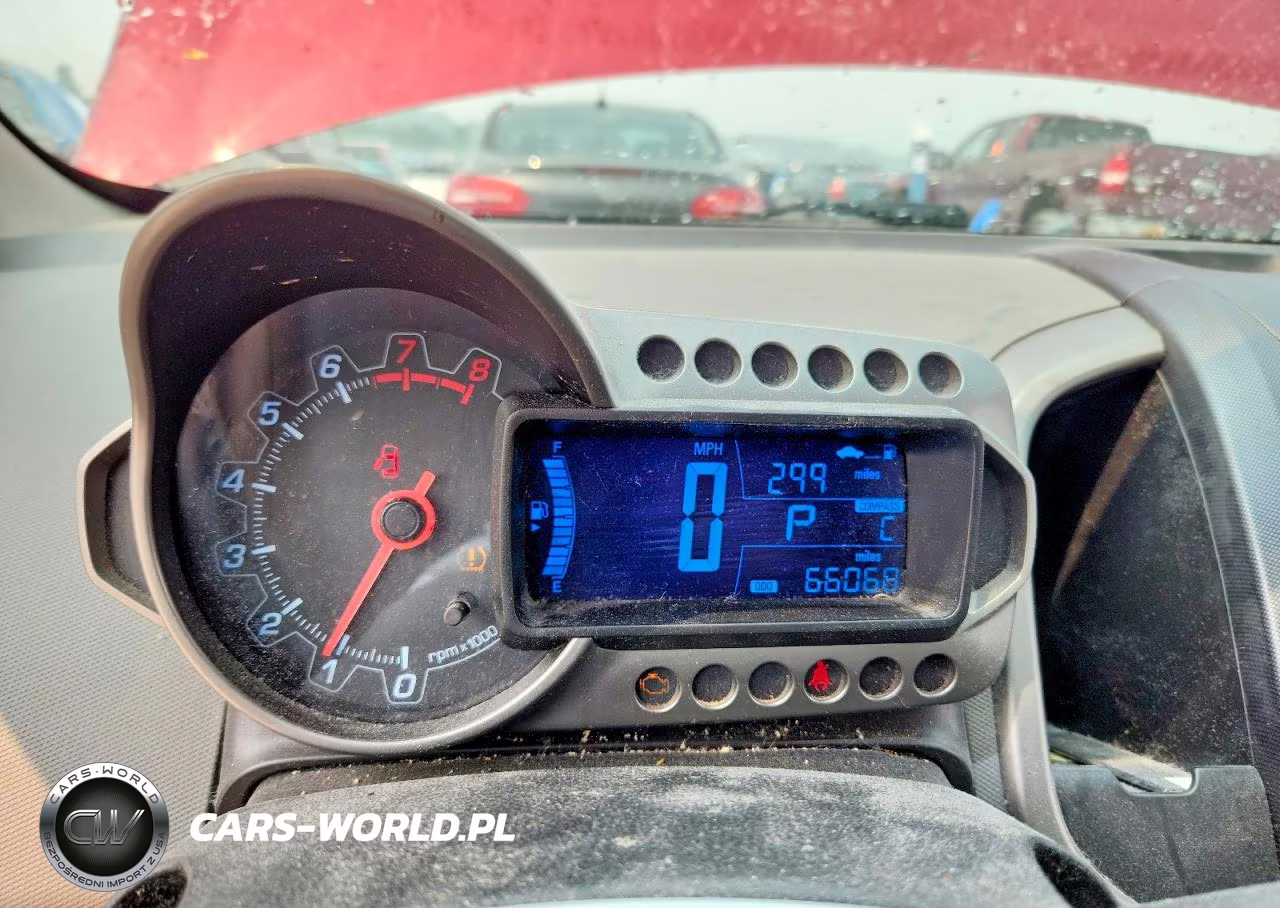 2013 Chevrolet Sonic Lt VIN:1G1JC6SHXD4145894 - 9