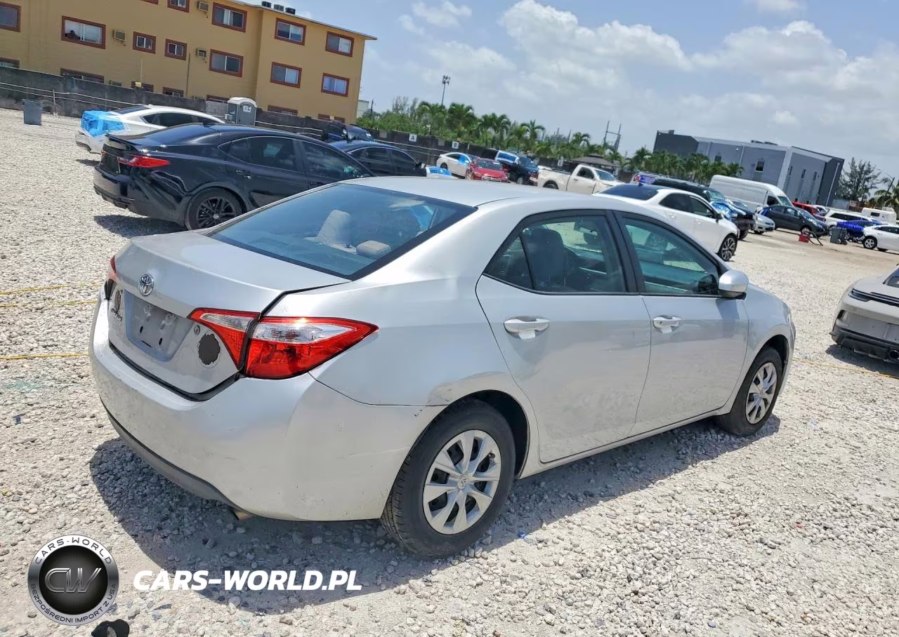 2016 Toyota Corolla L VIN:2T1BURHE0GC672996 - 3