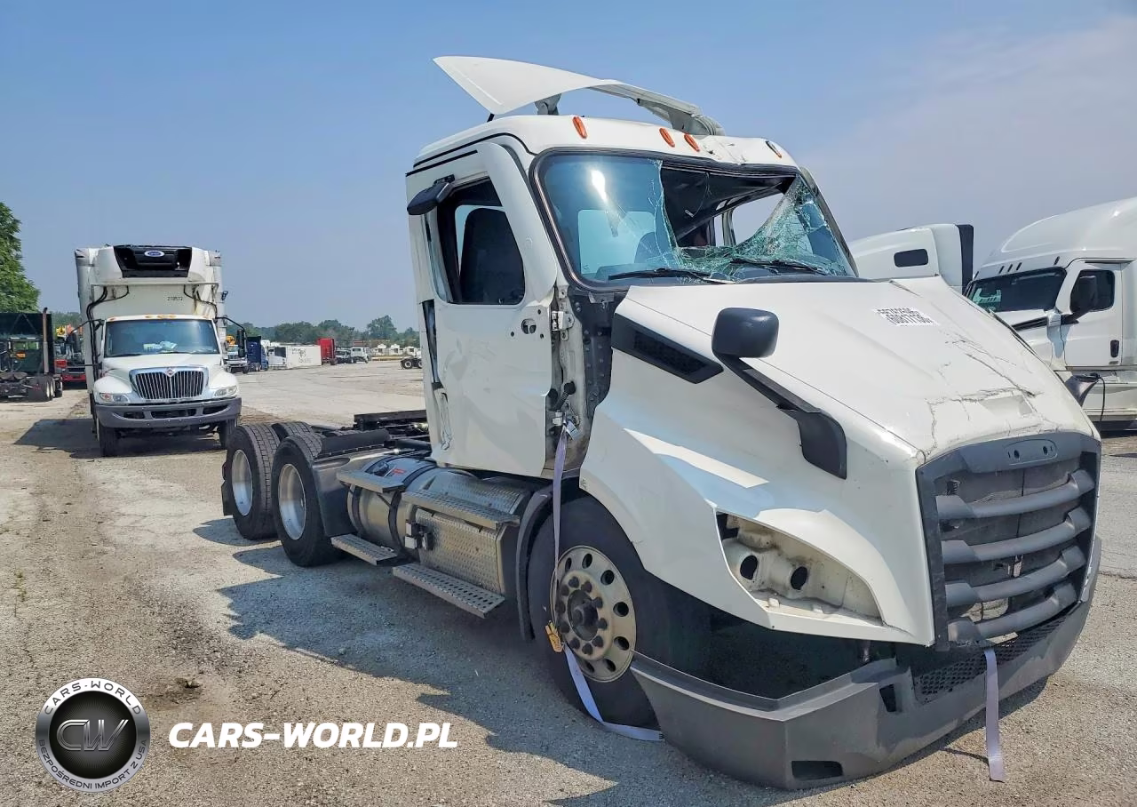 2025 Freightliner Cascadia 116 Semi Truck VIN:3AKJHTDV0SDVL0279 - 4