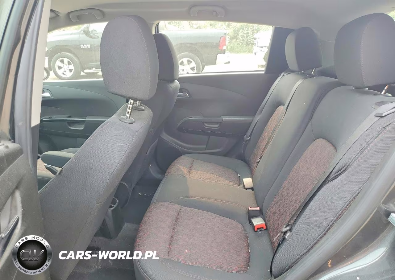 2019 Chevrolet Sonic Lt VIN:1G1JD6SBXK4108463 - 11