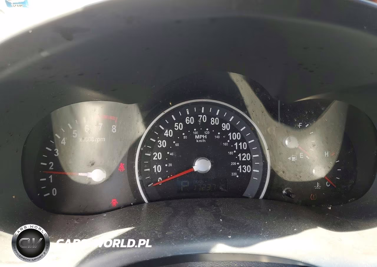 2011 Kia Sedona Lx VIN:KNDMG4C78B6405276 - 9