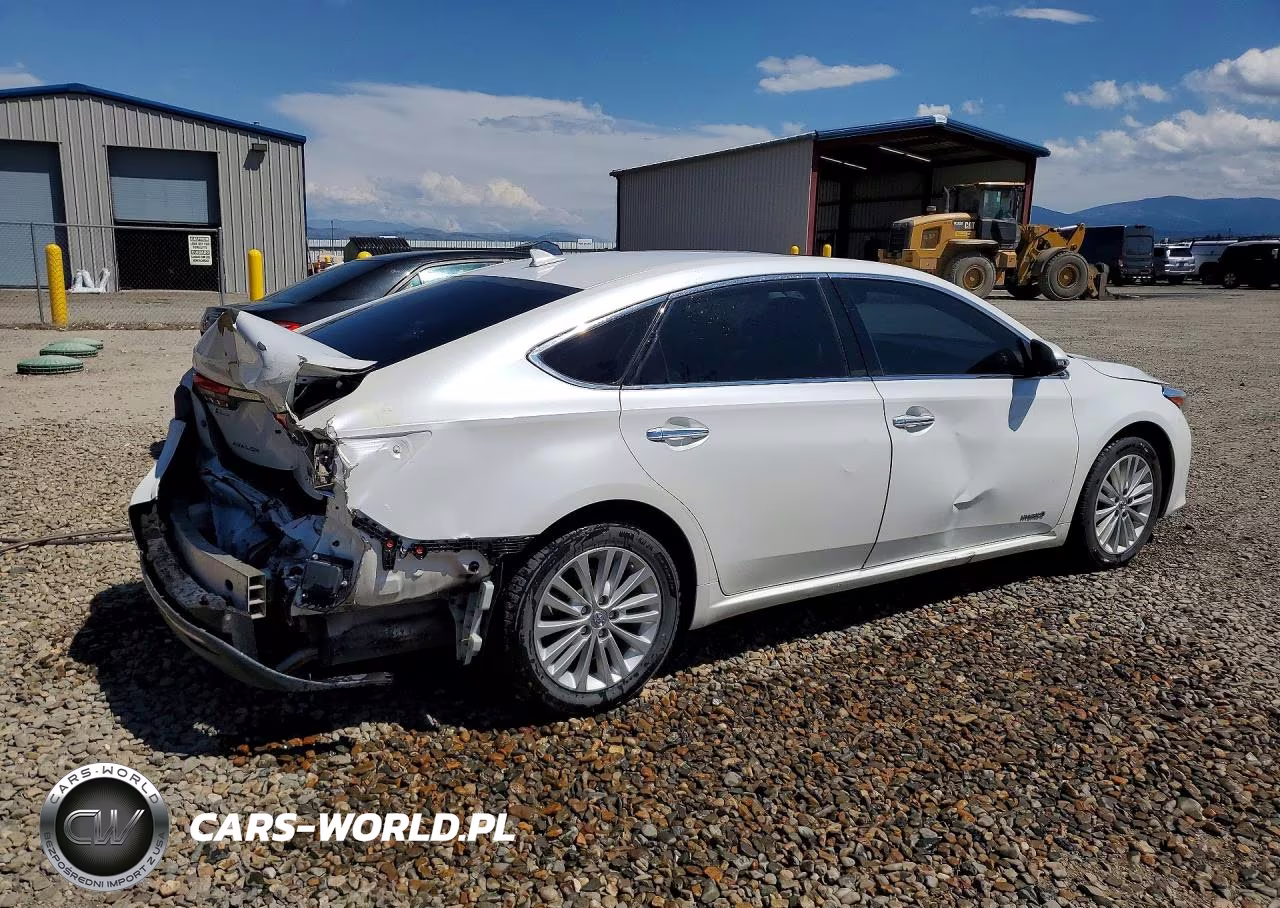 2015 Toyota Avalon Hybrid VIN:4T1BD1EB1FU043255 - 3