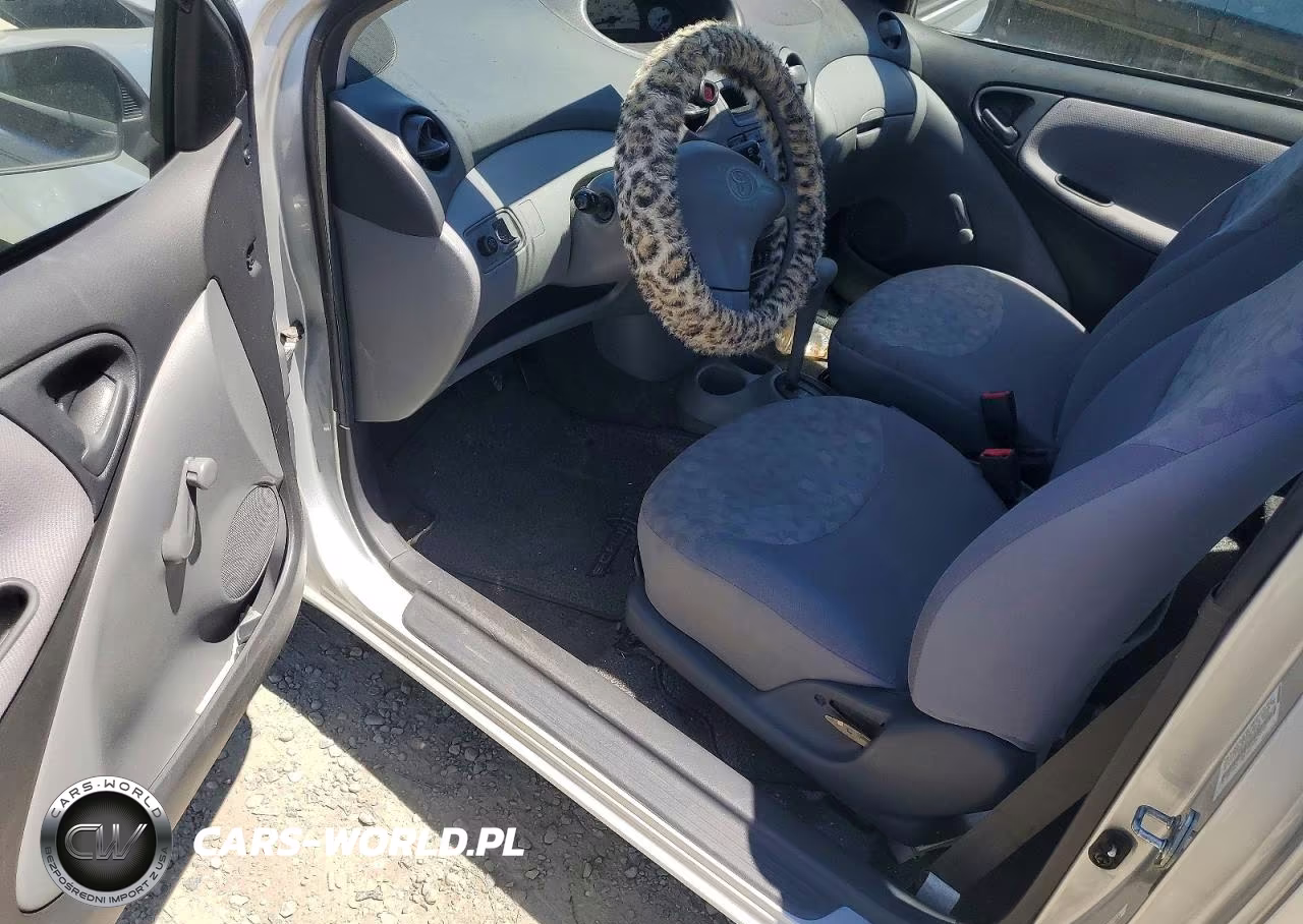 2000 Toyota Echo Base VIN:JTDAT1232Y0081653 - 8