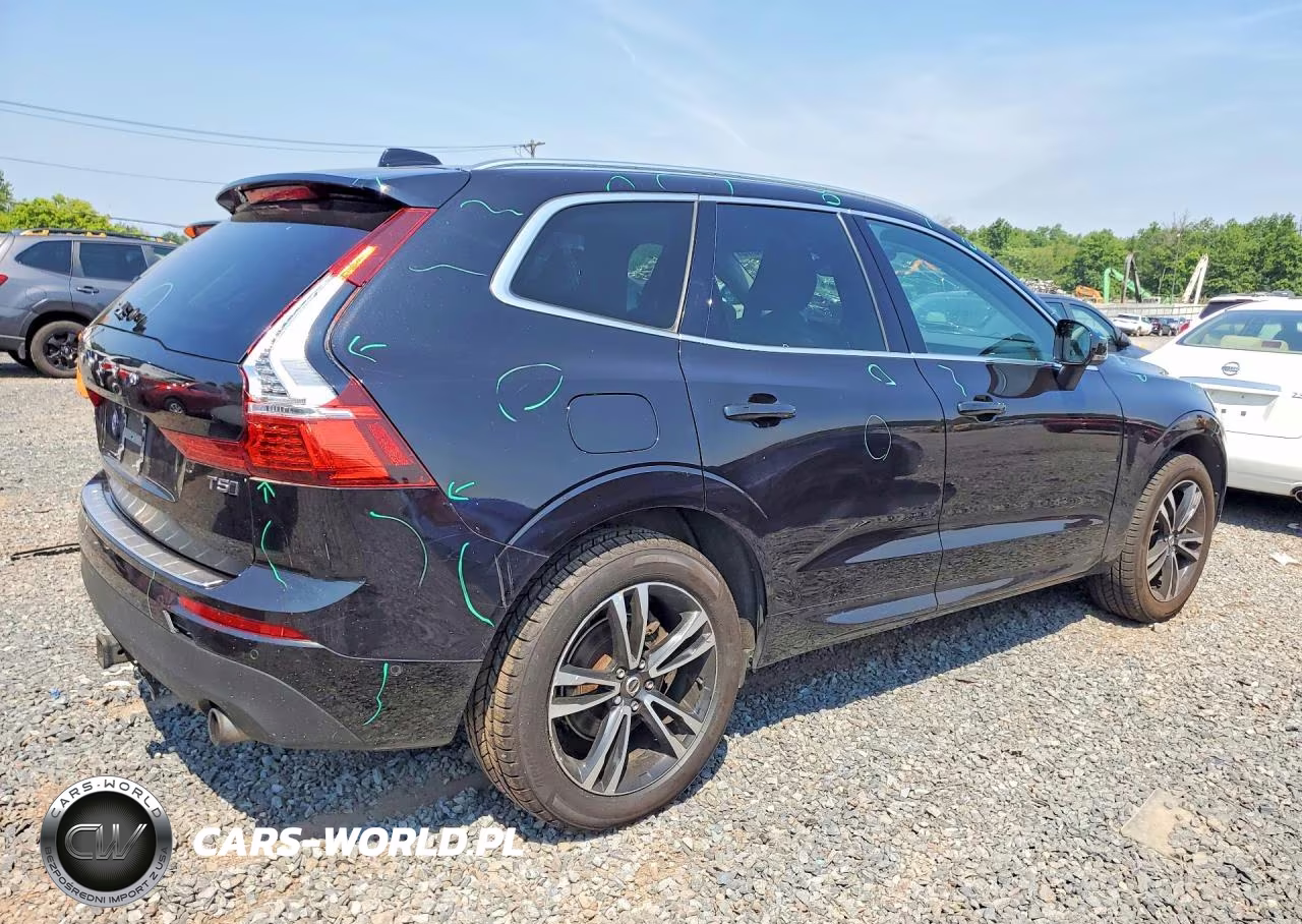 2018 Volvo Xc60 T5 Momentum VIN:YV4102RK0J1077030 - 3