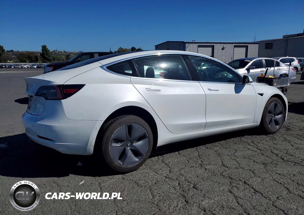 2018 Tesla Model 3 VIN:5YJ3E1EA1JF014773 - 3