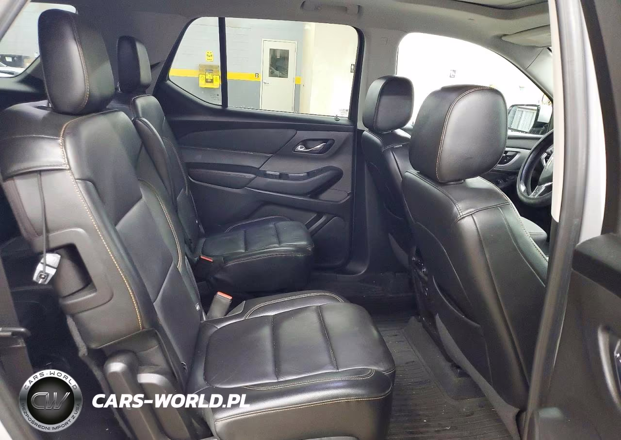 2018 Chevrolet Traverse Lt VIN:1GNERHKW1JJ105290 - 11