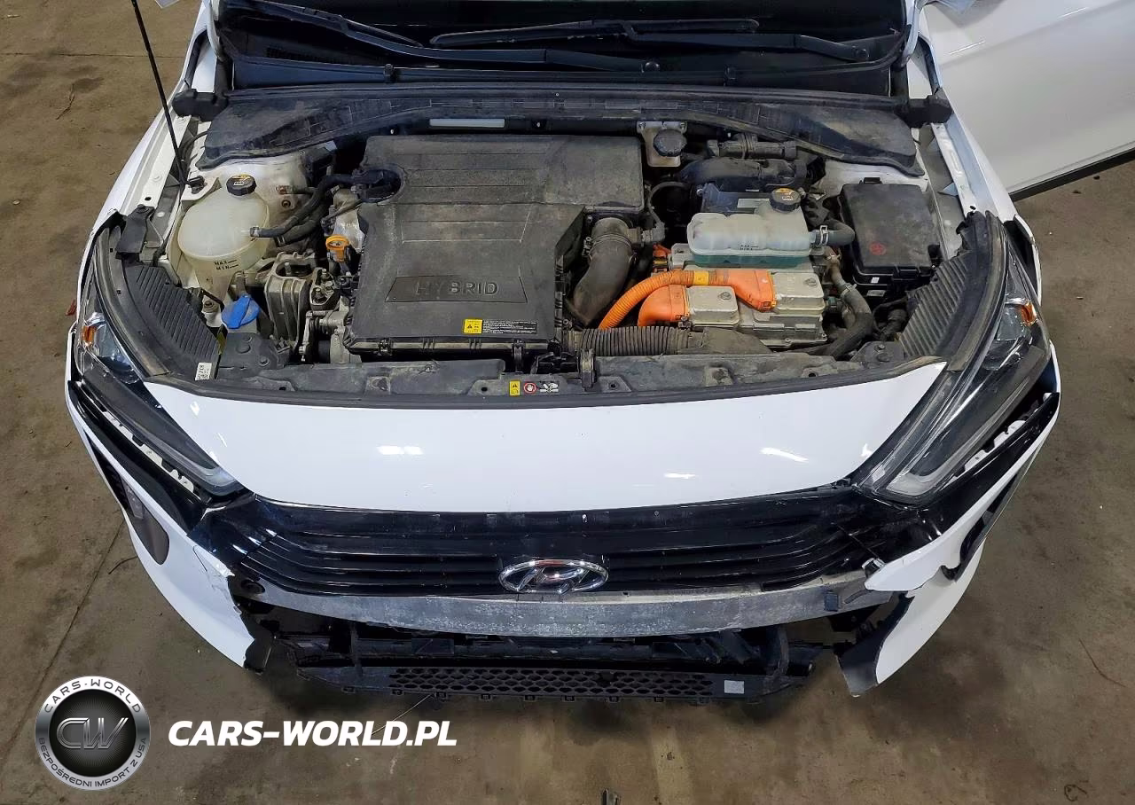 2018 Hyundai Ioniq Limited VIN:KMHC85LC7JU064938 - 11